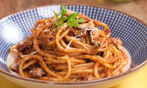 macarrao-com-sardinha-receita